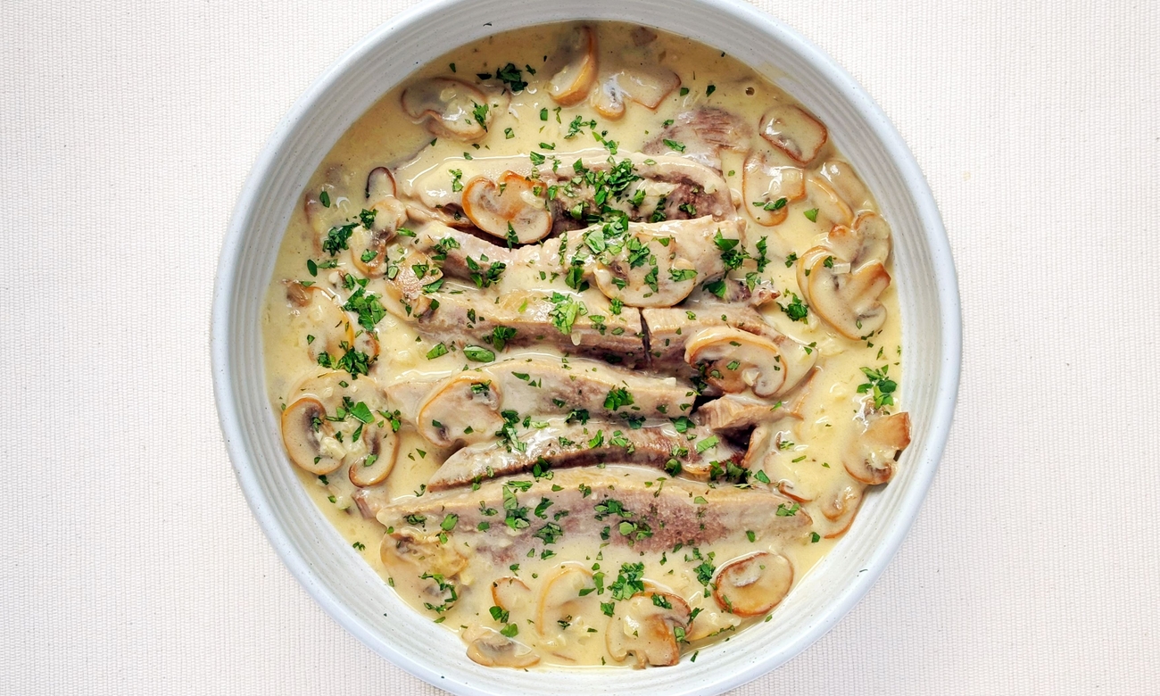 Lengua in Mushroom Cream Sauce