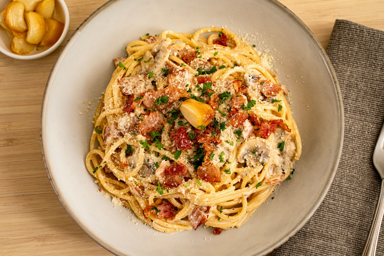 Roasted Garlic Carbonara